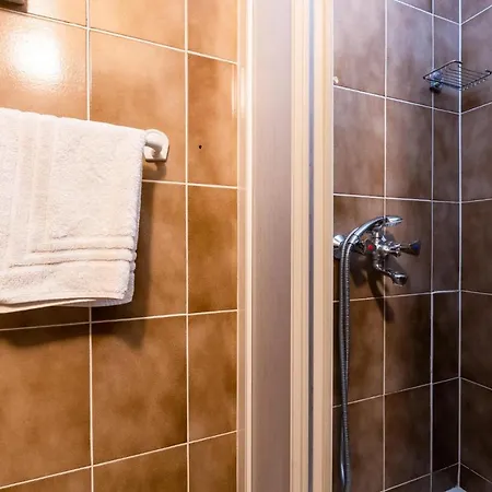 Lovely In With Wifi Apartment